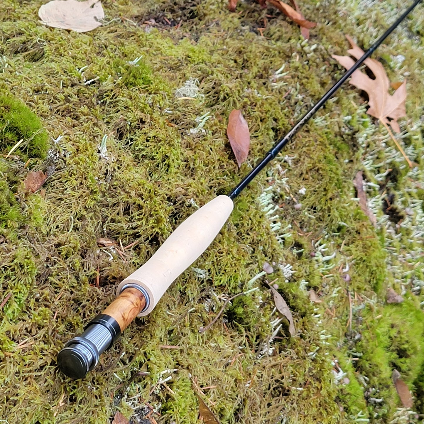 Golden Tippet - Carbon Fly Rod | V-Traveller Series | 9 foot | 5 weight | 7 section