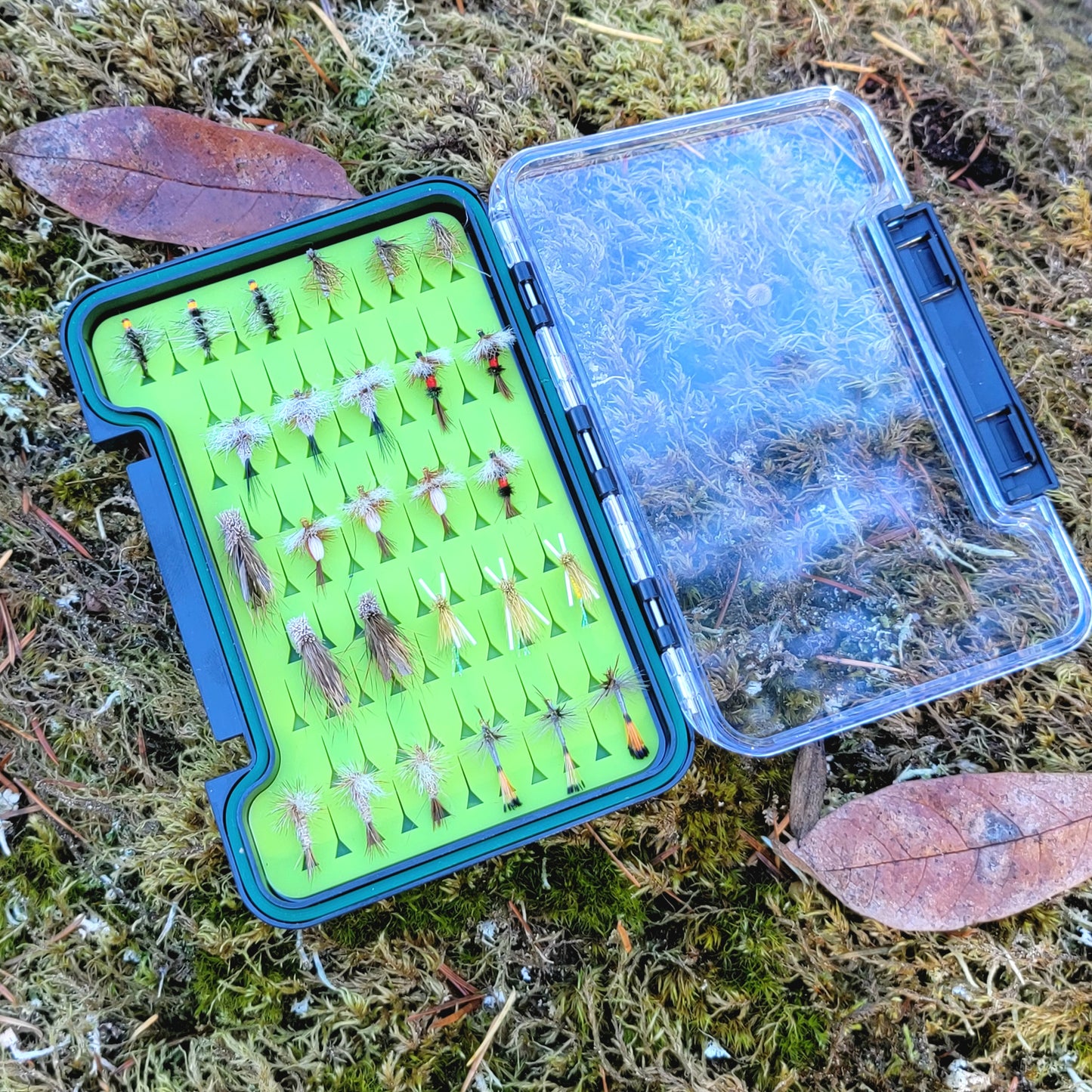 Fly Case With 27 Dry Flies