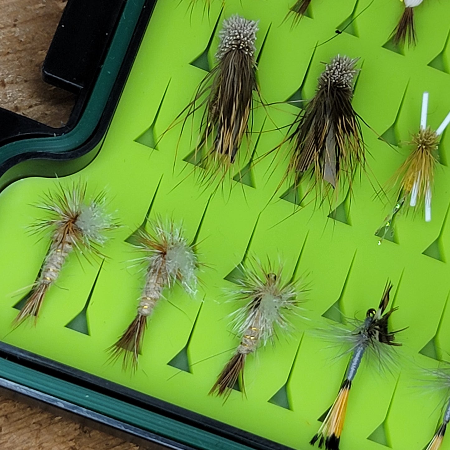 Fly Case With 27 Dry Flies