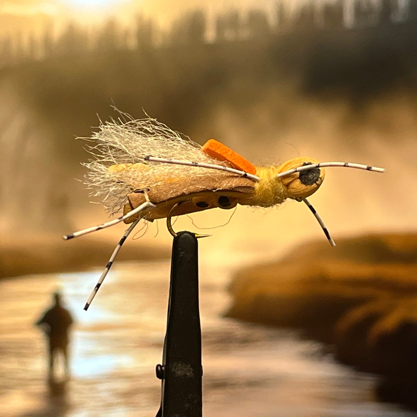 Thunder Thighs Hopper - Tan or Yellow - (Pack of 3)