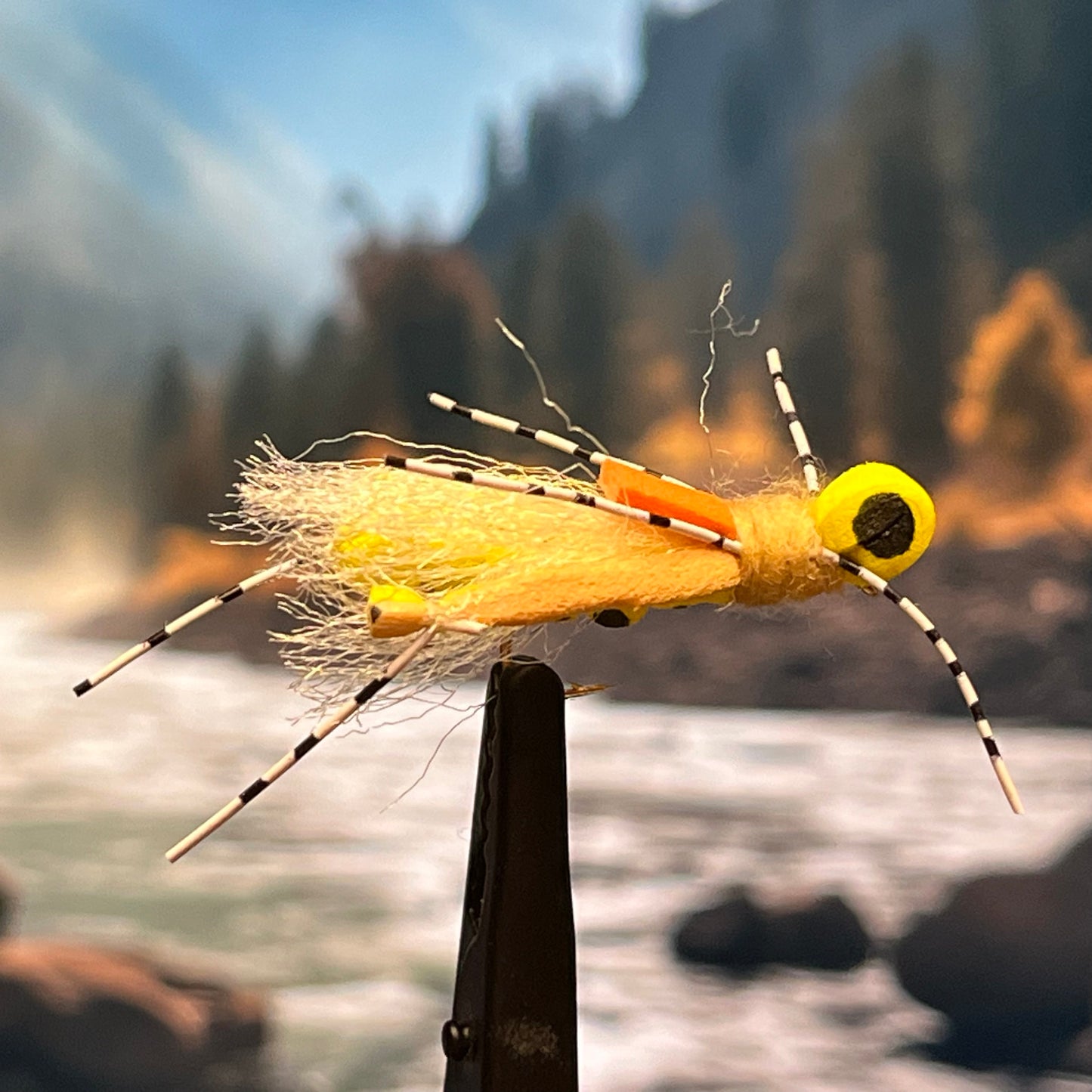 Thunder Thighs Hopper - Tan or Yellow - (Pack of 3)