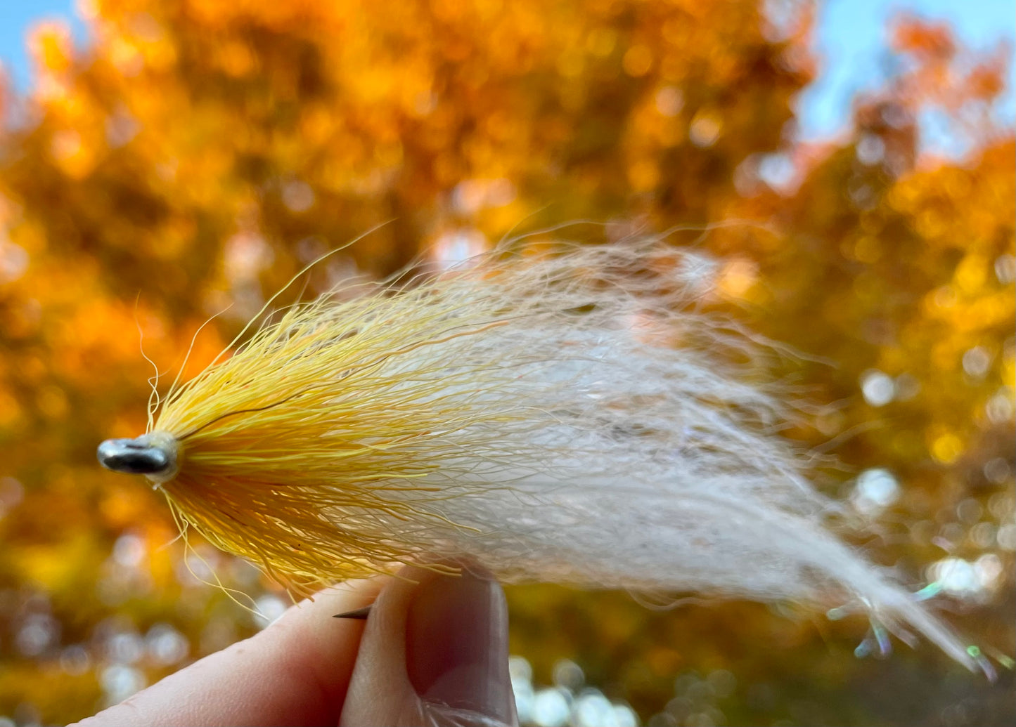 Bucktail Deceiver - White body with yellow head